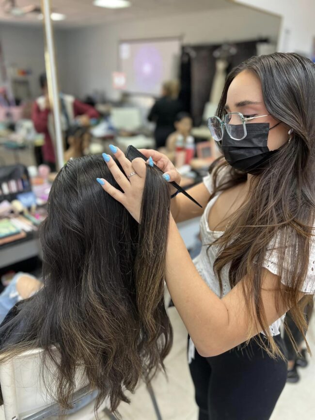 Especialista en maquillaje 14